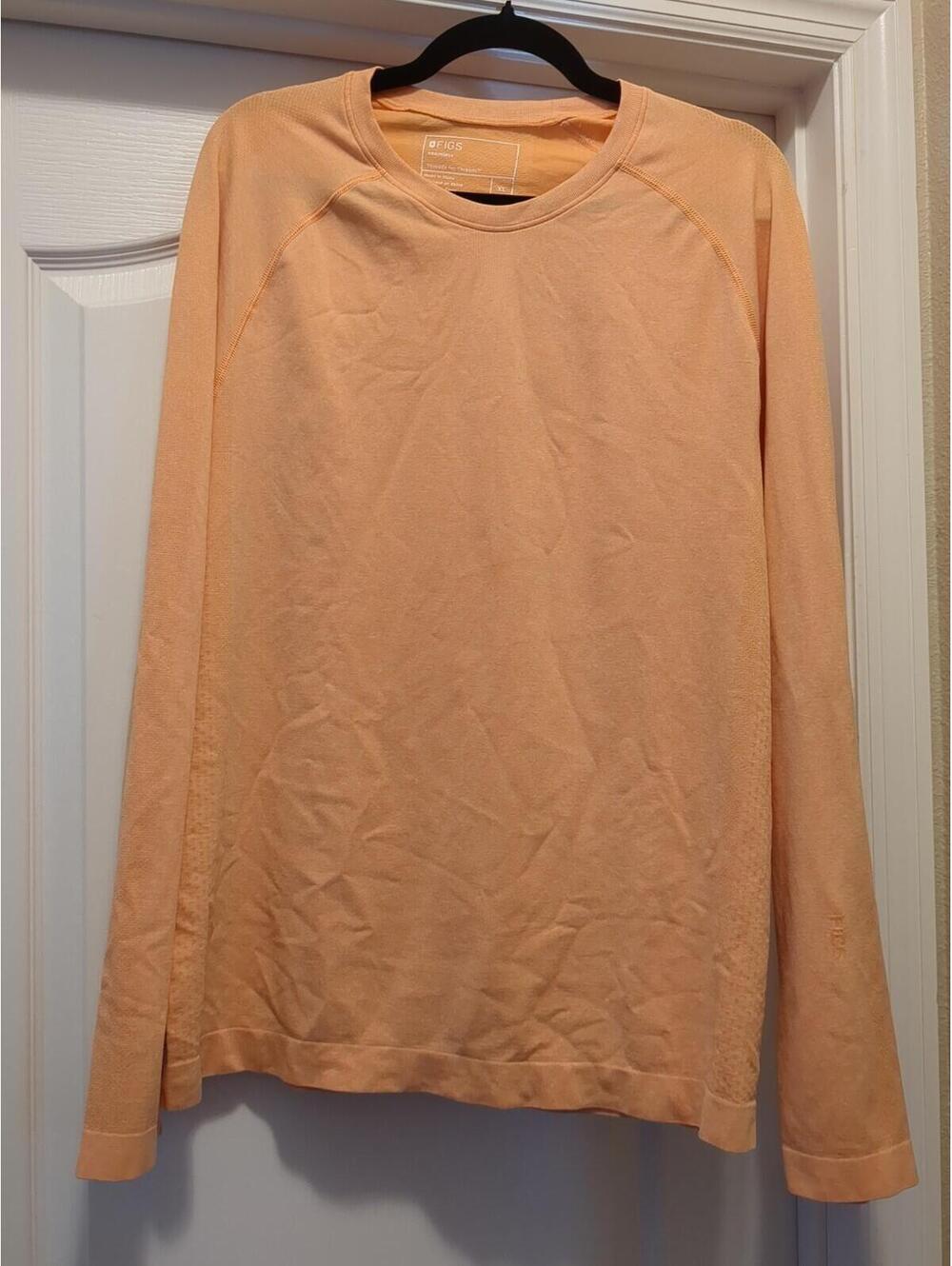 NWOT Figs Salta Seamless Peach Long Sleeve Underscrub Top Size XL
